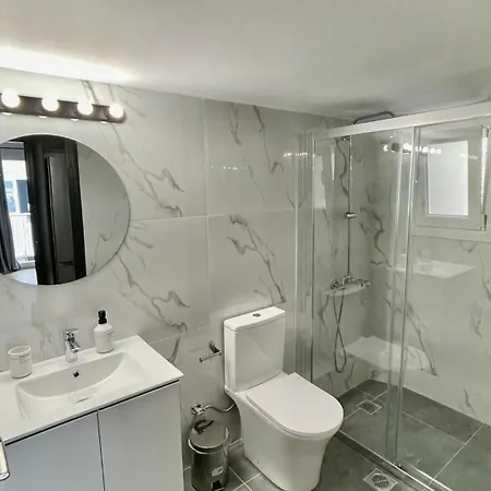 Stylish Spacious Apt At The Centre Of Monastiraki Apartment Athens