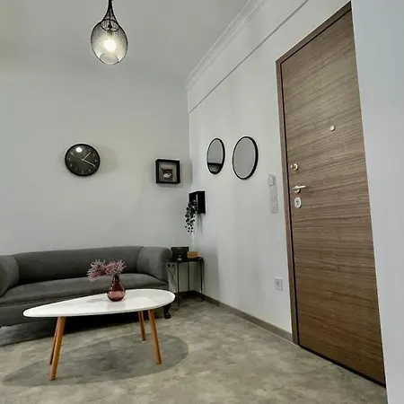 Stylish Spacious Apt At The Centre Of Monastiraki Apartment *