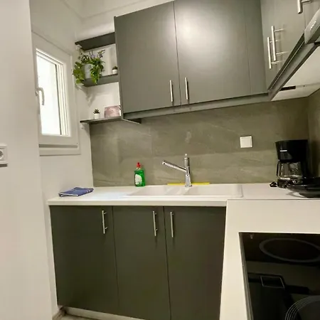 Stylish Spacious Apt At The Centre Of Monastiraki Athens